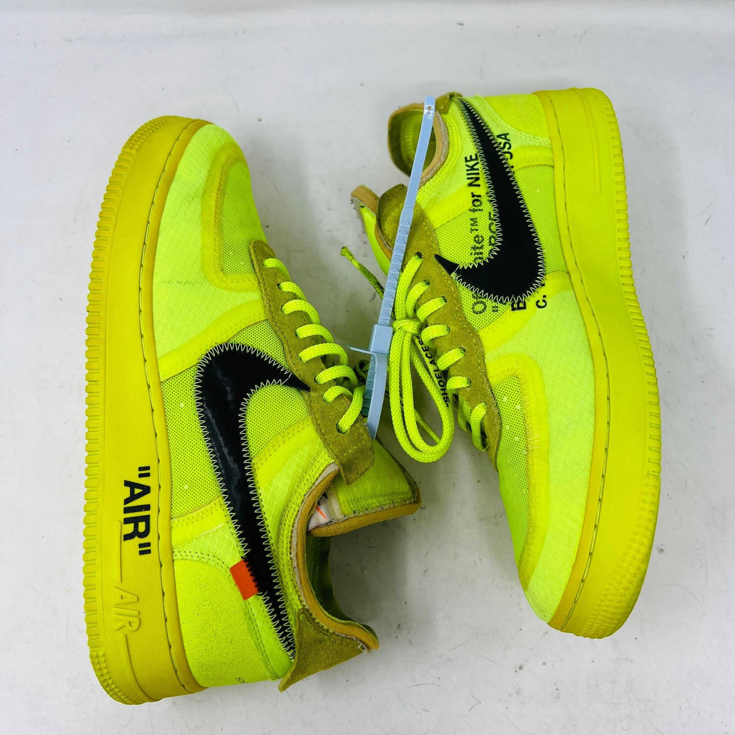 Nike Air Force 1 Low Off-White Volt