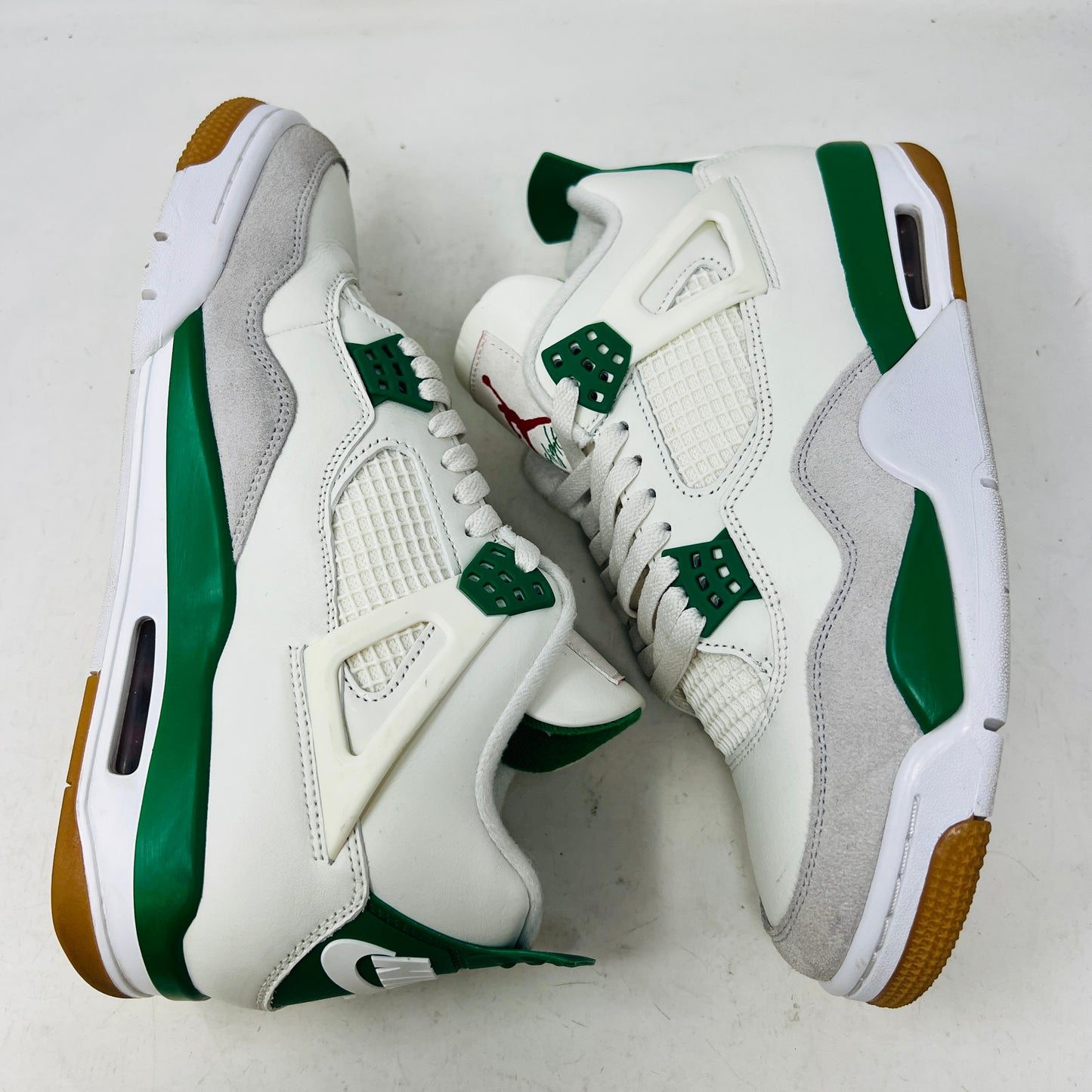 Jordan 4 Retro SB Pine Green