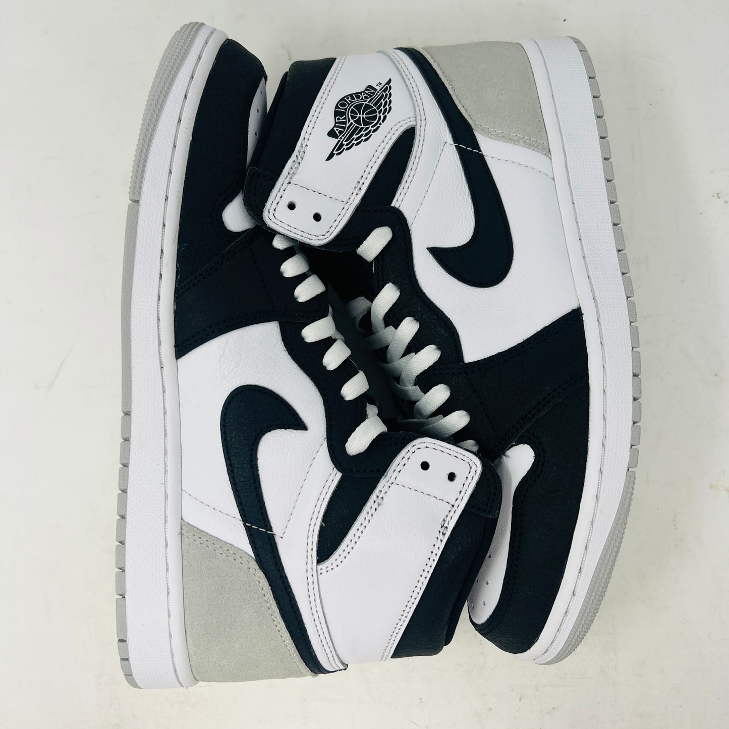 Jordan 1 Retro High OG Bleached Coral