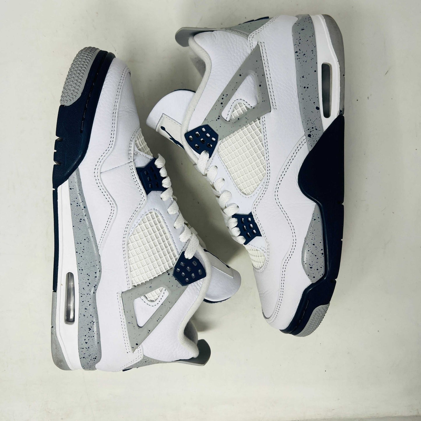 Jordan 4 Retro Midnight Navy