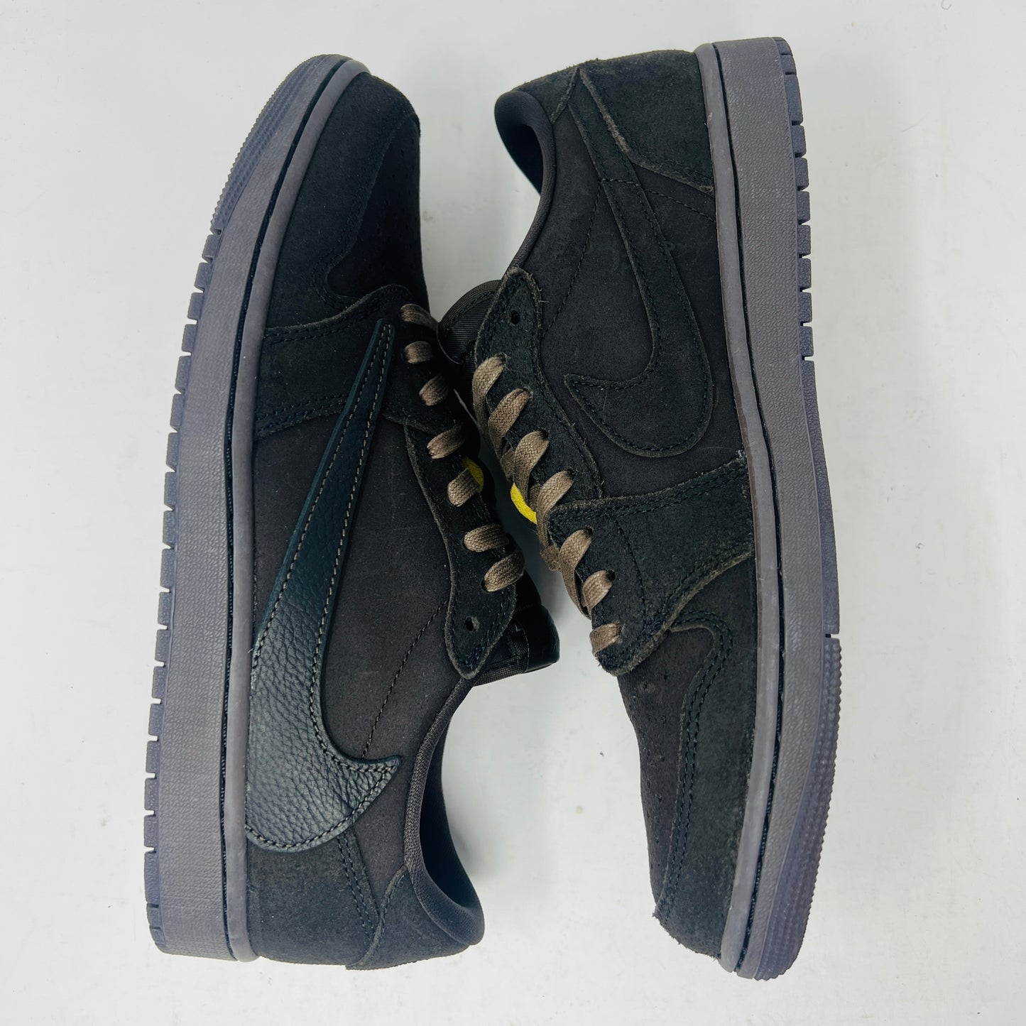 Jordan 1 Retro Low OG SP Travis Scott Velvet Brown