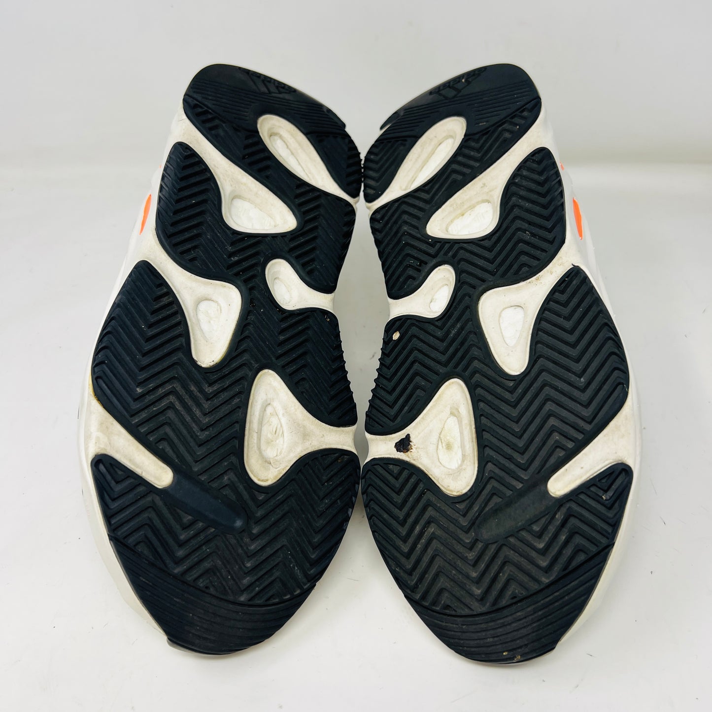 adidas Yeezy Boost 700 Wave Runner