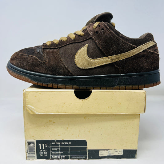 Nike Dunk Low Pro SB Dark Mocha sneakers with tweed accents, good condition, shown on original box.