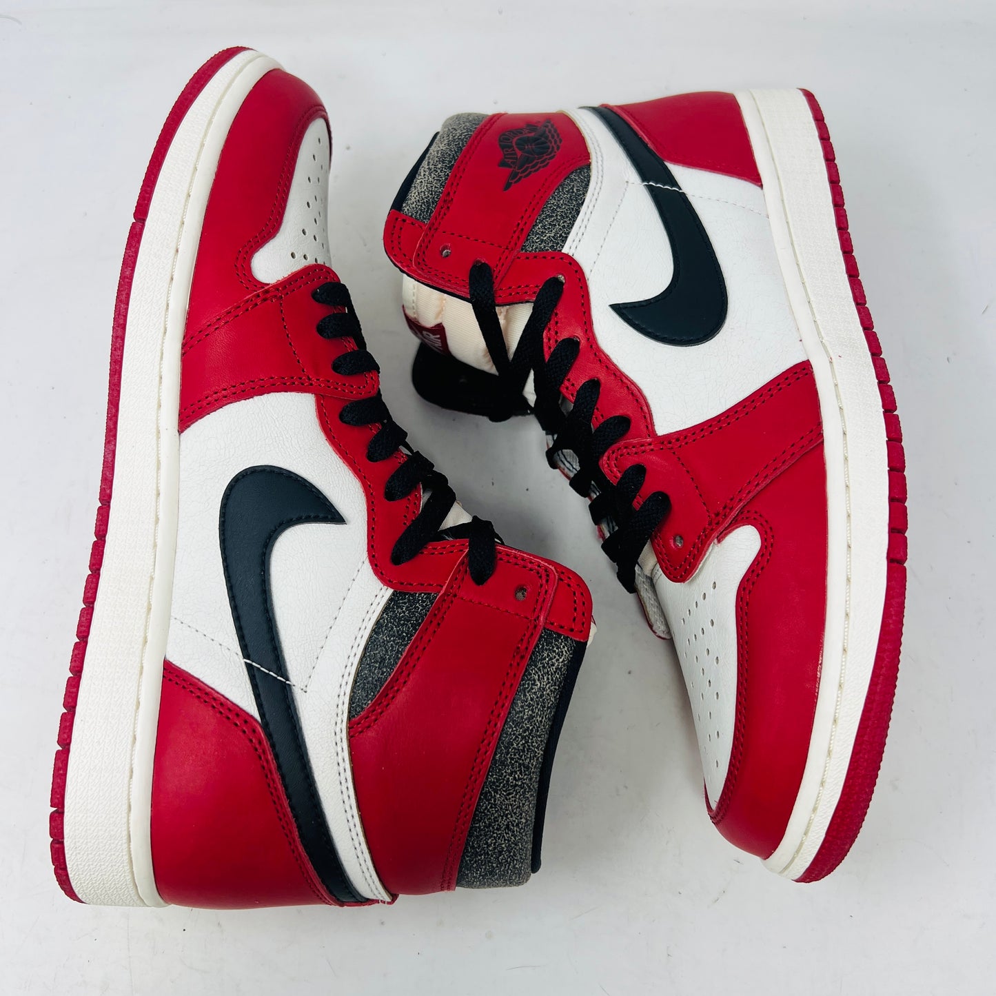 Jordan 1 Retro High OG Chicago Lost and Found