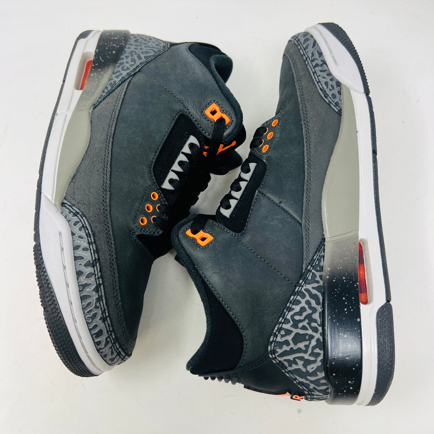 Jordan 3 Retro Fear Pack (2023)
