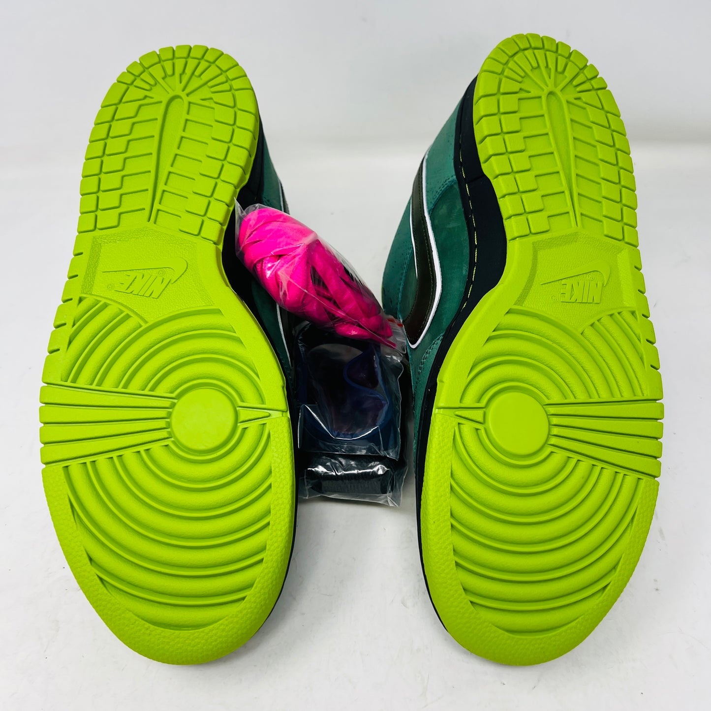Nike SB Dunk Low Concepts Green Lobster (Special Box)