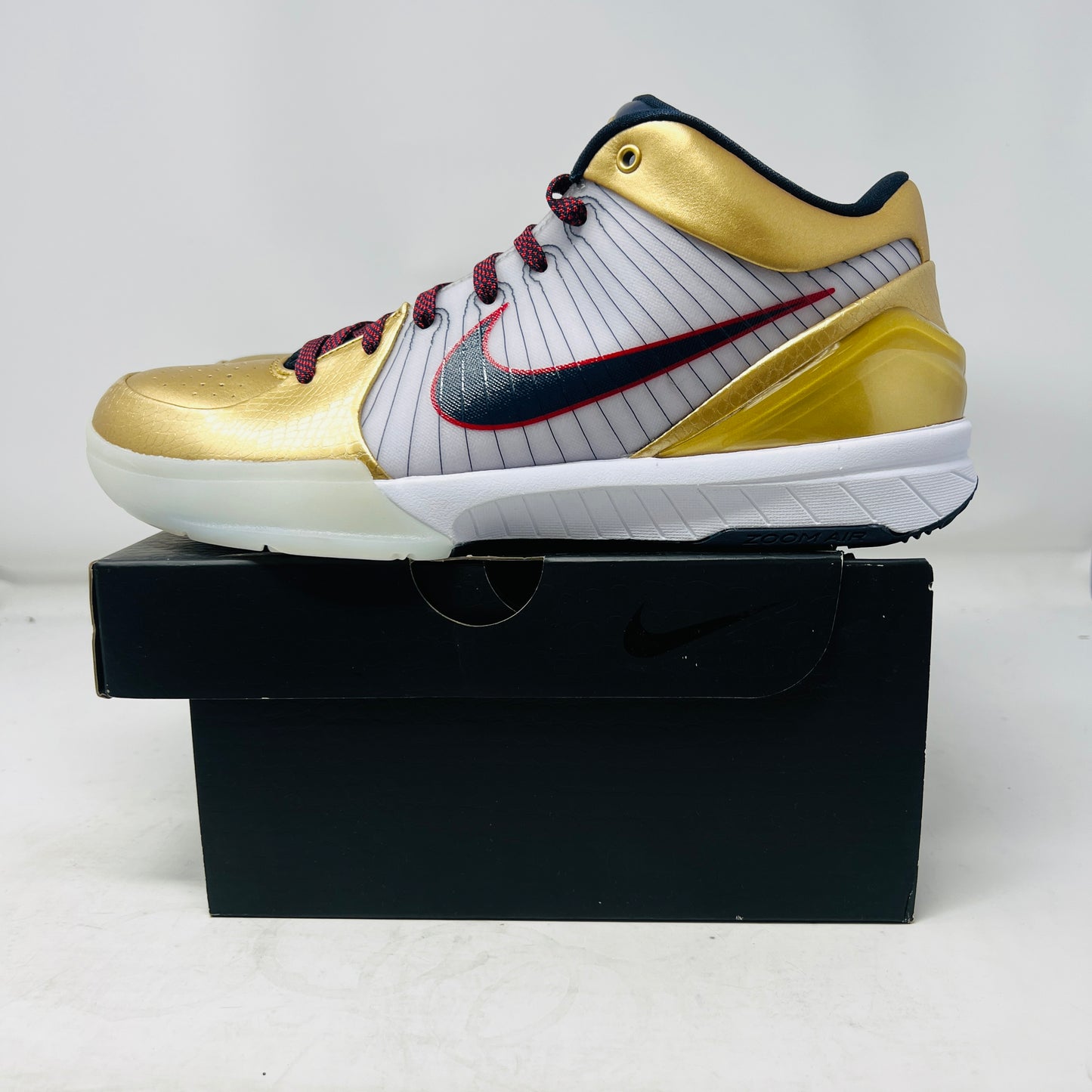 Nike Kobe 4 Protro Gold Medal (2024)
