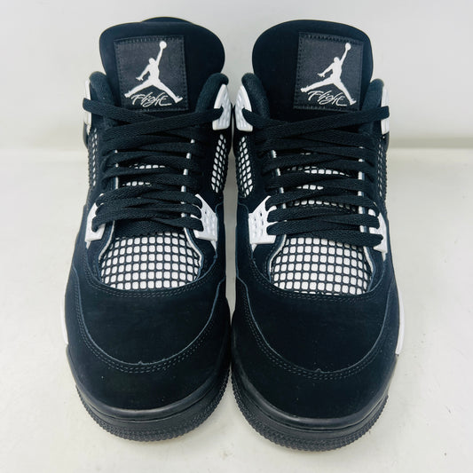 Jordan 4 Retro White Thunder