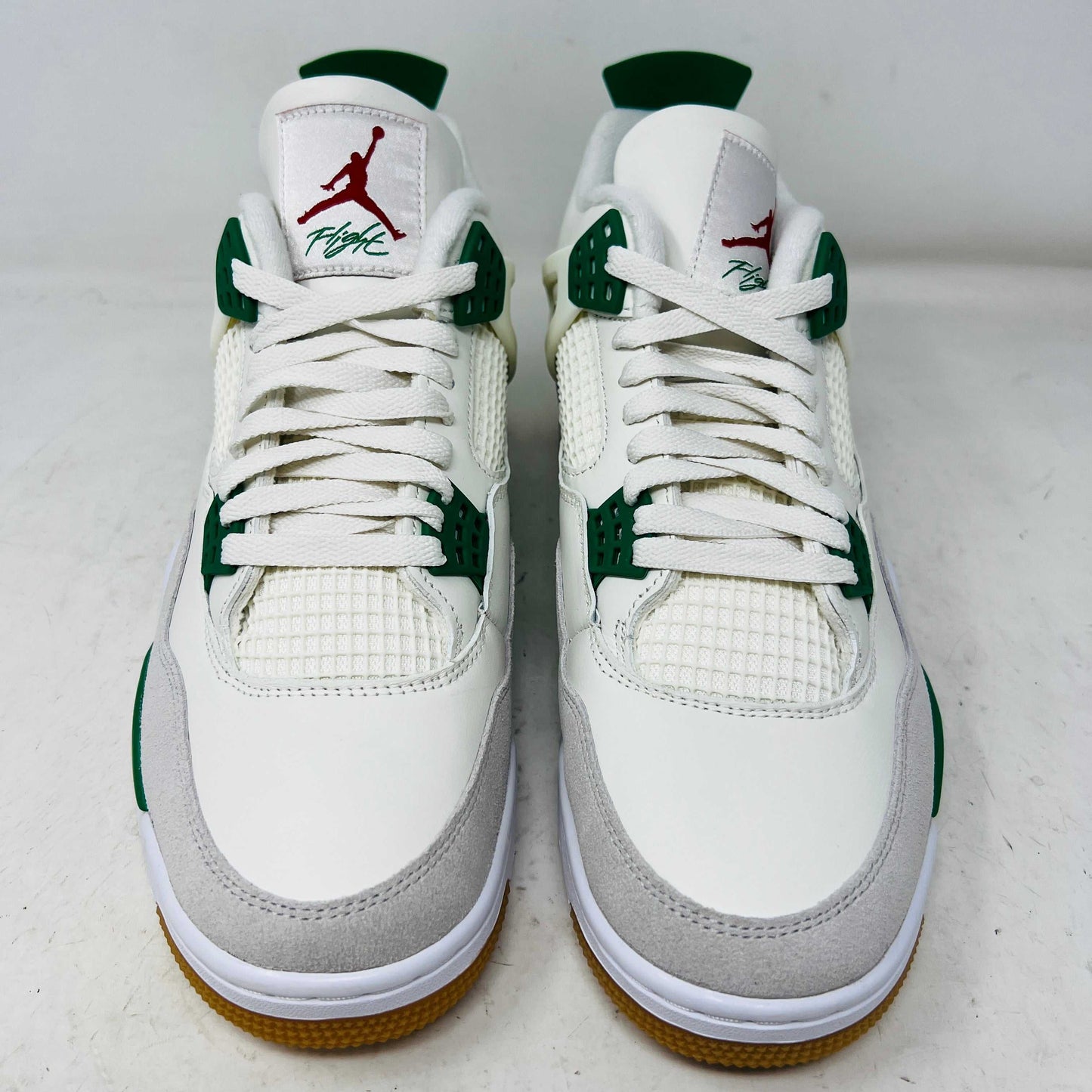 Jordan 4 Retro SB Pine Green