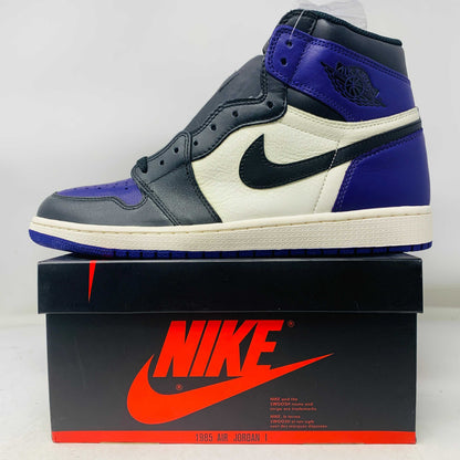 Jordan 1 Court Purple 1.0 sneakers new in good box with original accessories, 2018 release.