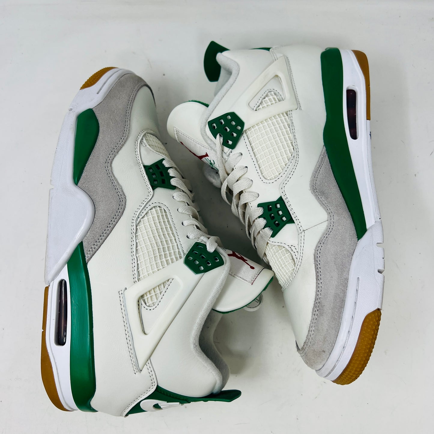 Jordan 4 Retro SB Pine Green