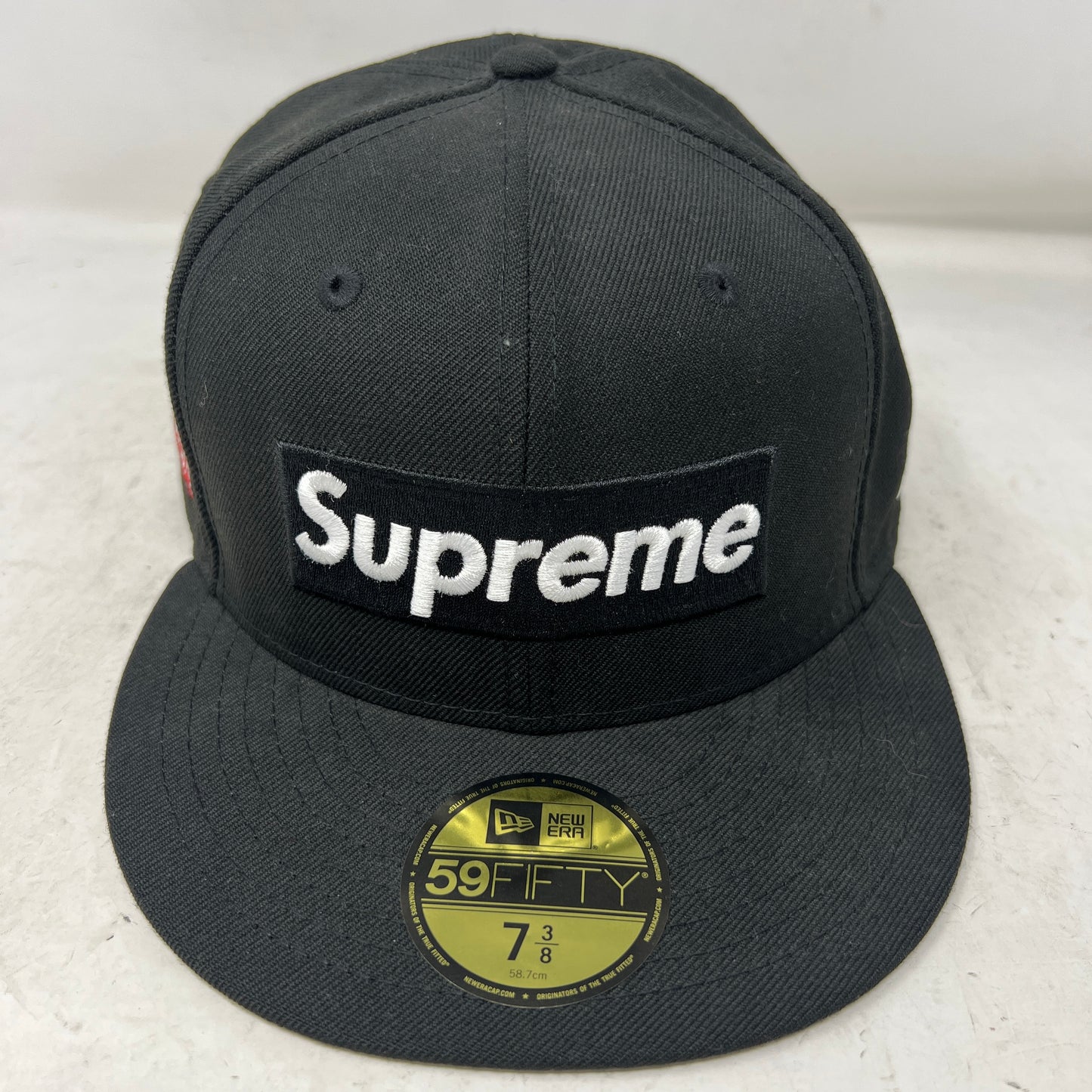 Supreme World Famous Box Logo New Era Black