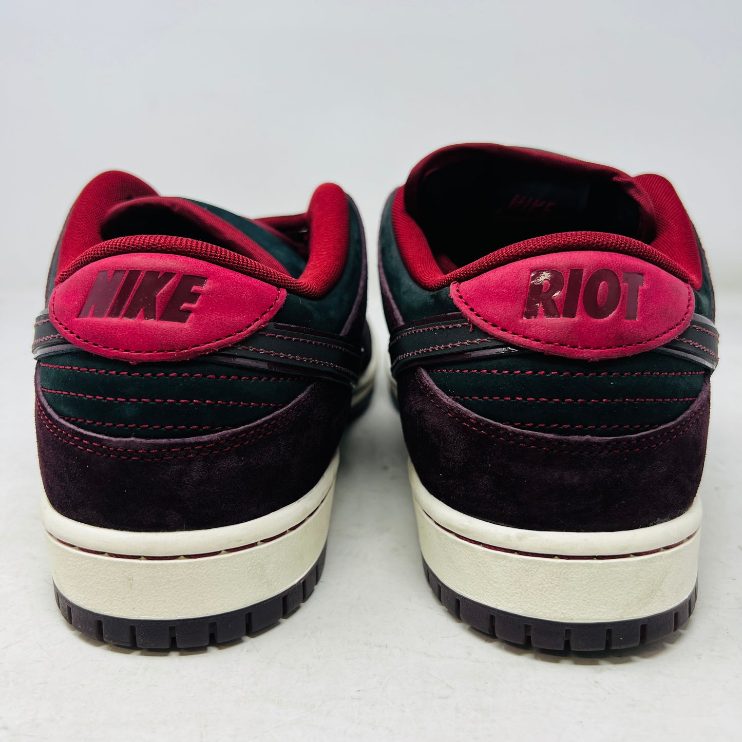 Nike SB Dunk Low Riot Skateshop
