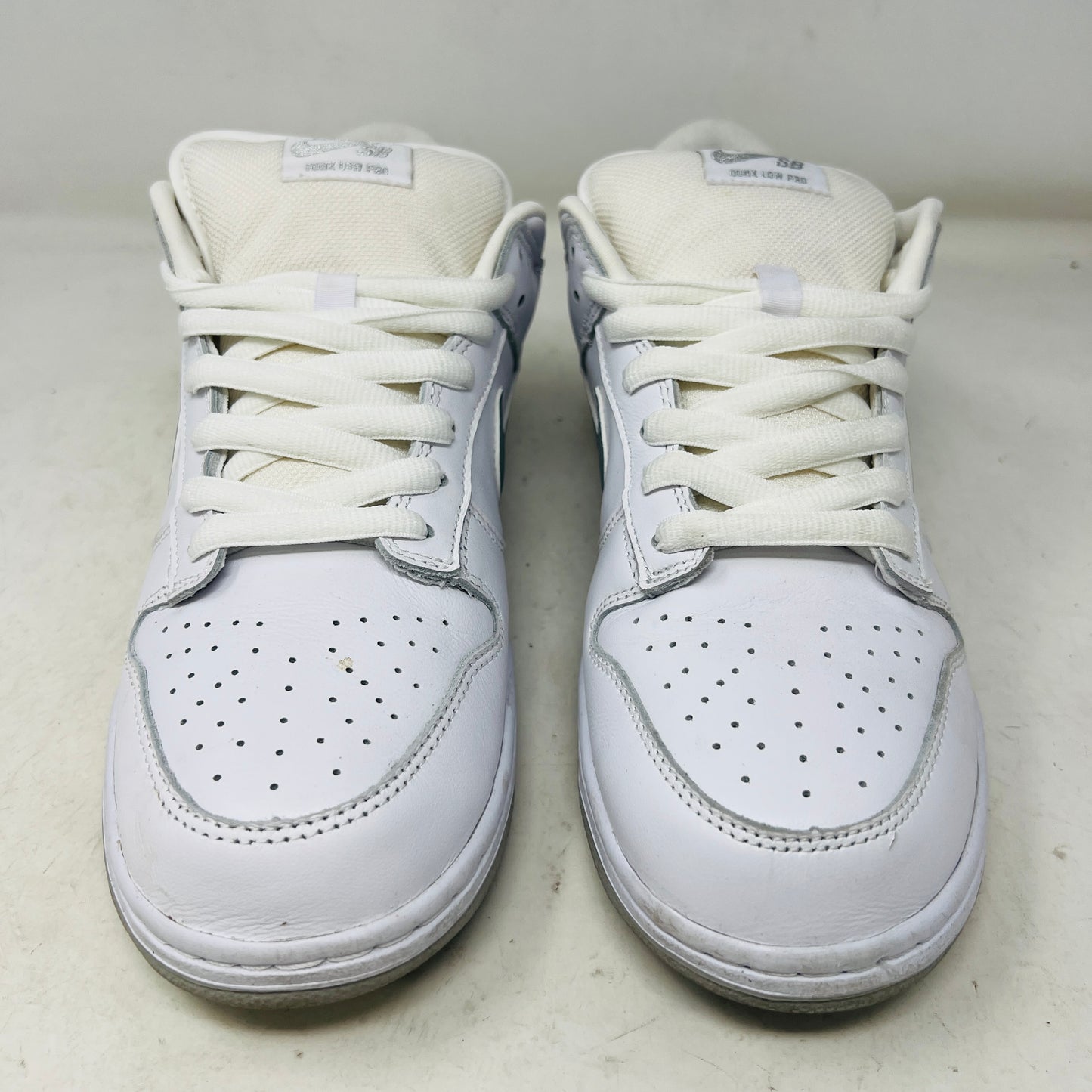 Nike SB Dunk Low Supreme 94 White Metallic Silver