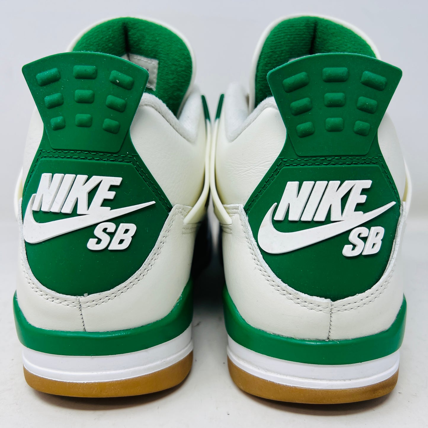 Jordan 4 Retro SB Pine Green