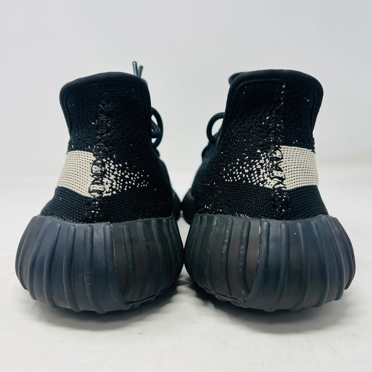 adidas Yeezy Boost 350 V2 Core Black White
