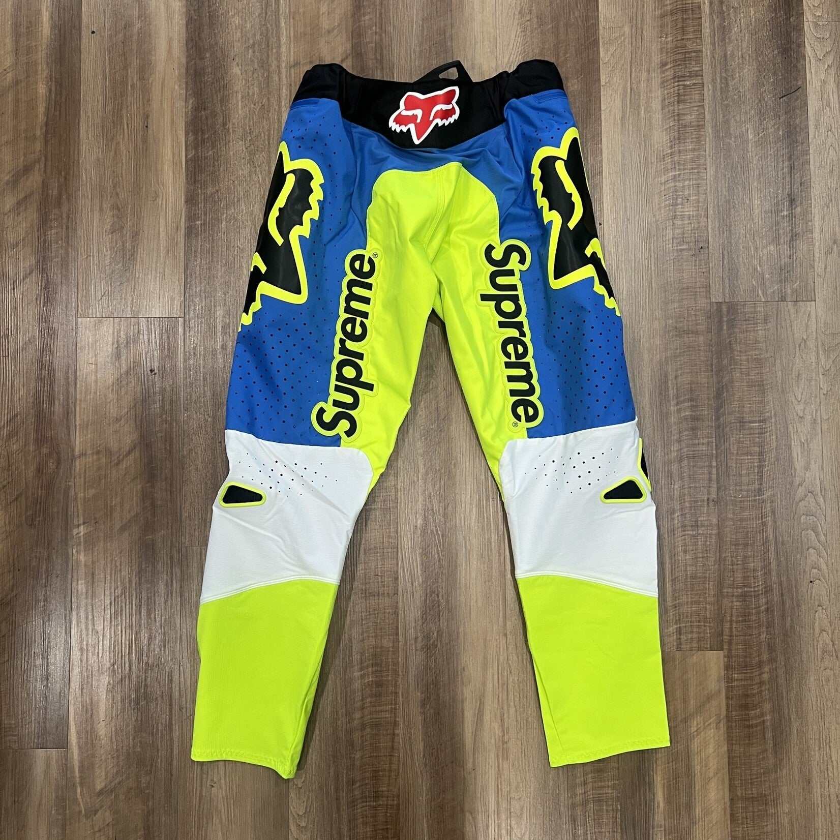 Supreme Fox Racing Moto Pant Multicolor, brand new, vibrant design.
