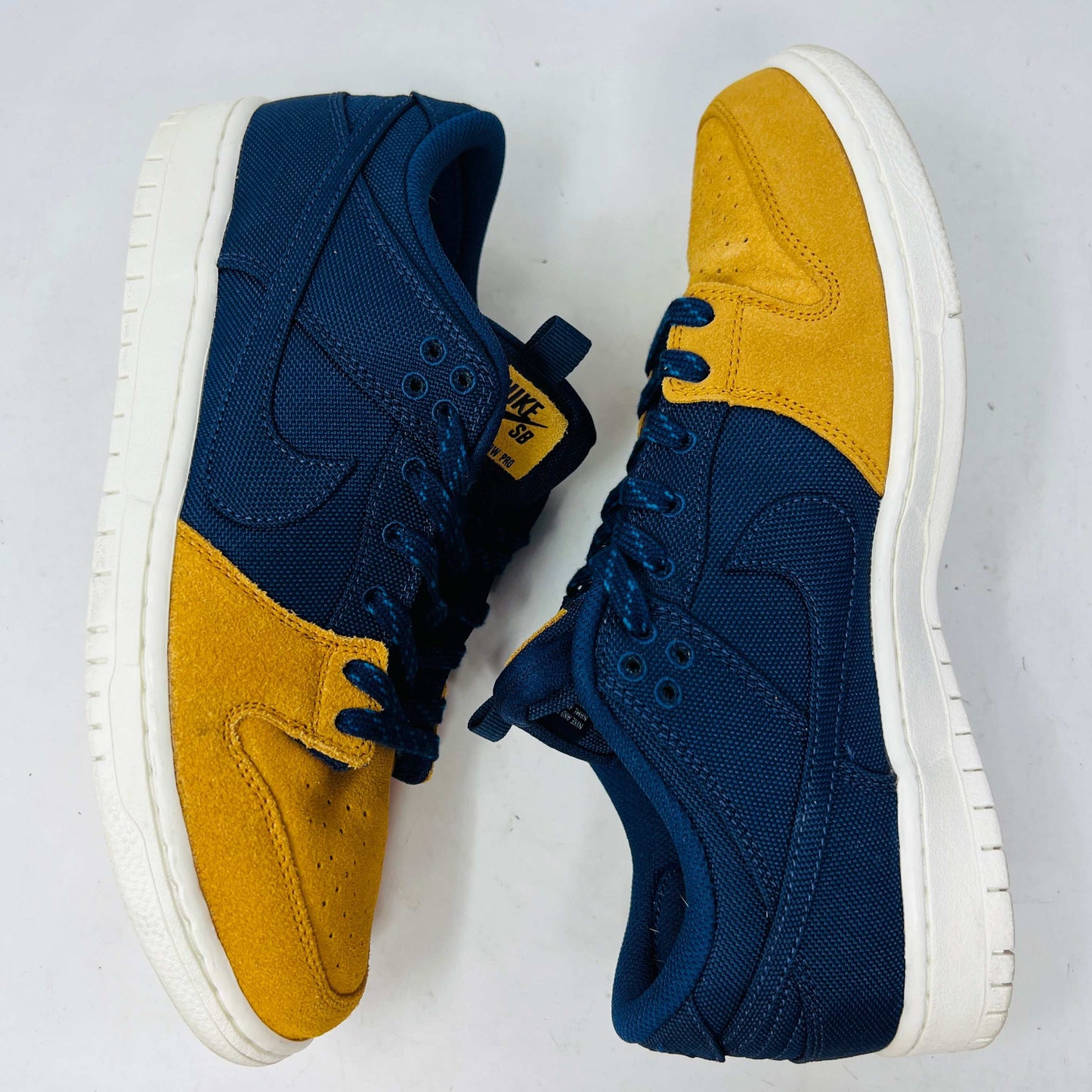 Nike SB Dunk Low Pro PRM 90s Backpack