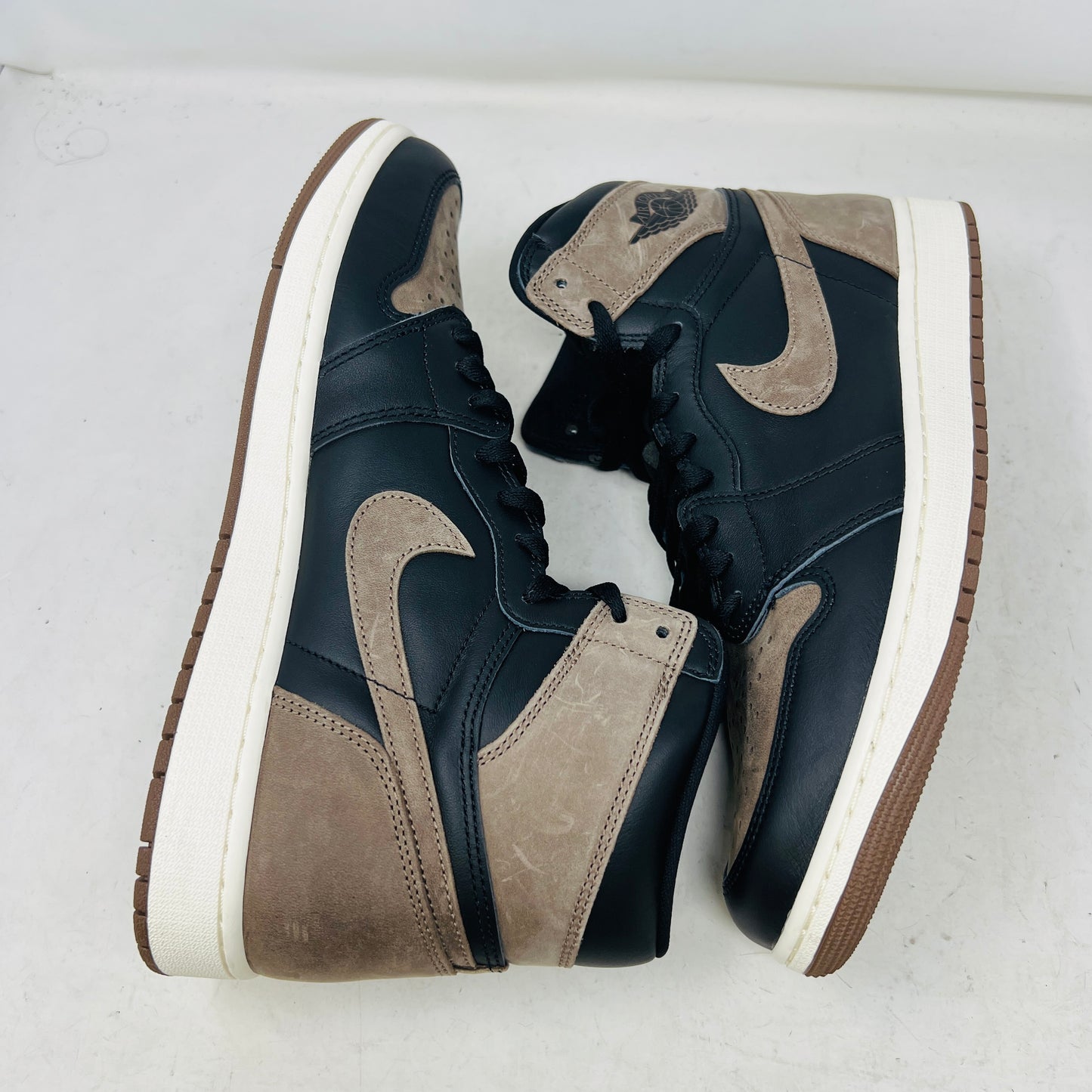Jordan 1 Retro High OG Palomino