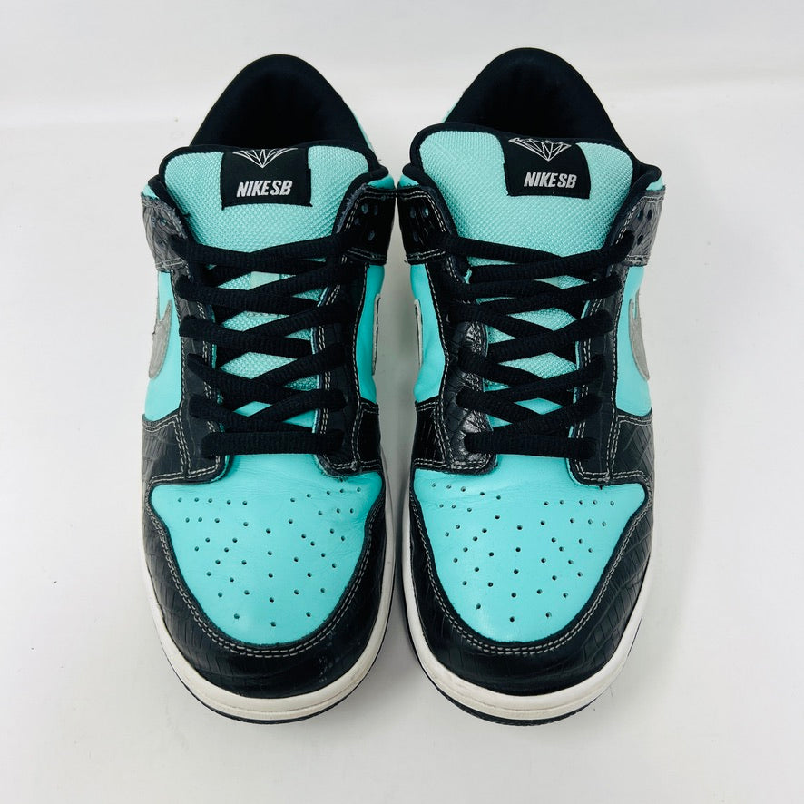 Nike SB Dunk Low Diamond Supply Co.