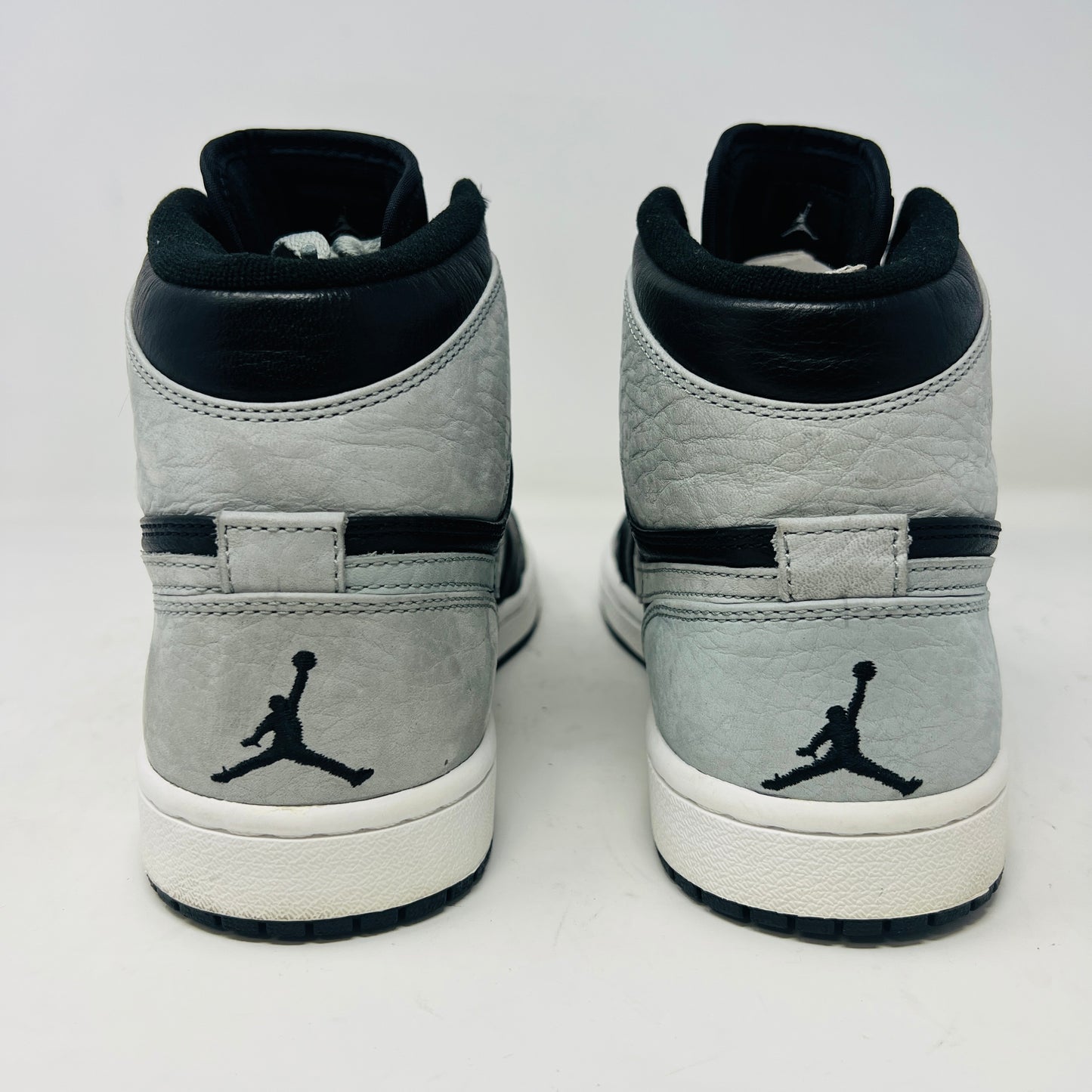 Jordan 1 Retro Shadow (2009)