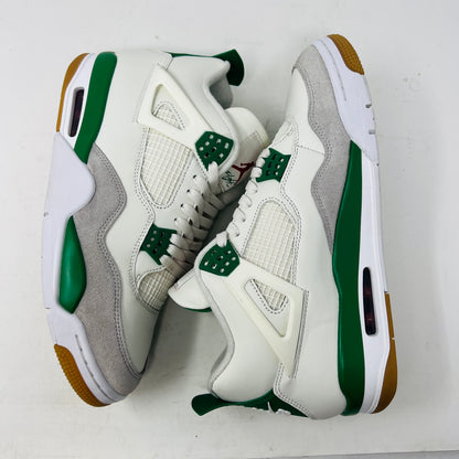 Jordan 4 Retro SB Pine Green