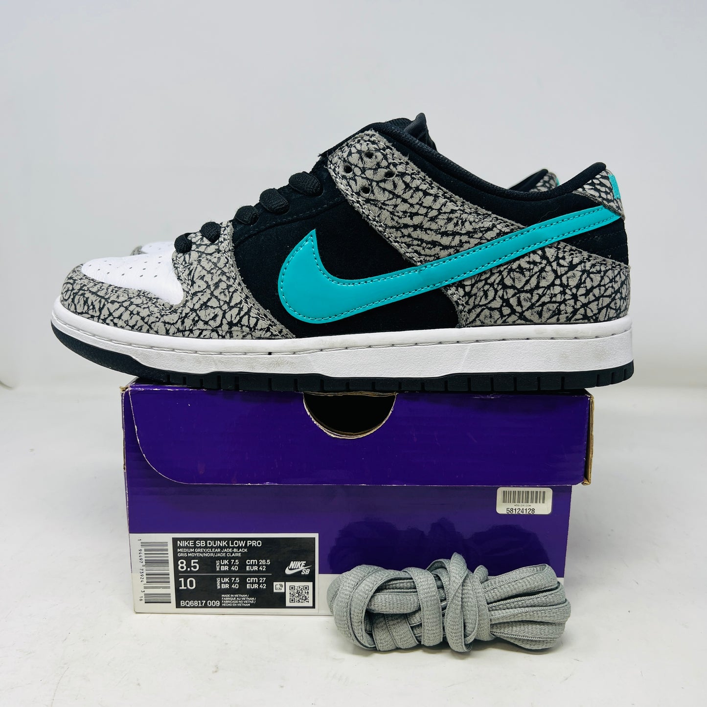 Nike SB Dunk Low atmos Elephant