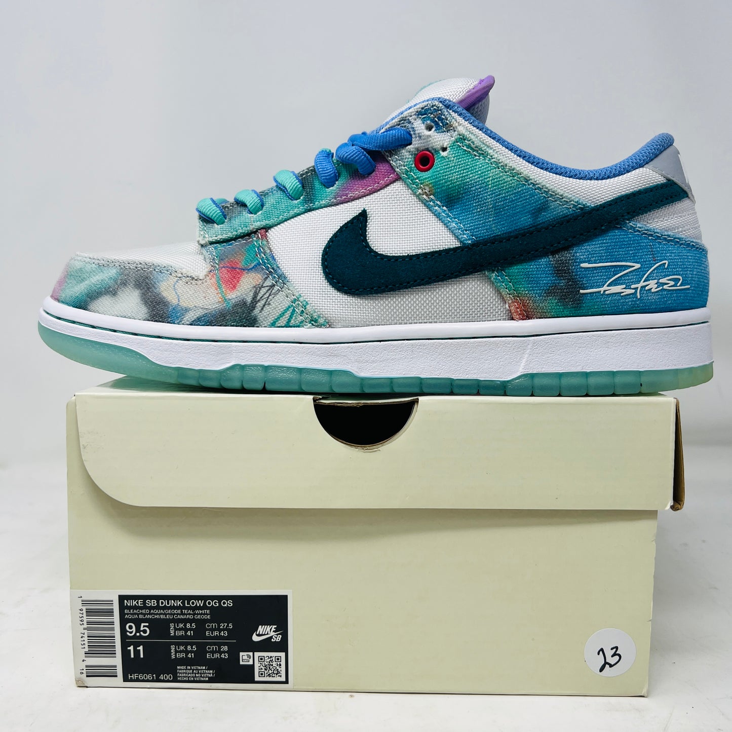 Nike SB Dunk Low Futura Laboratories Bleached Aqua