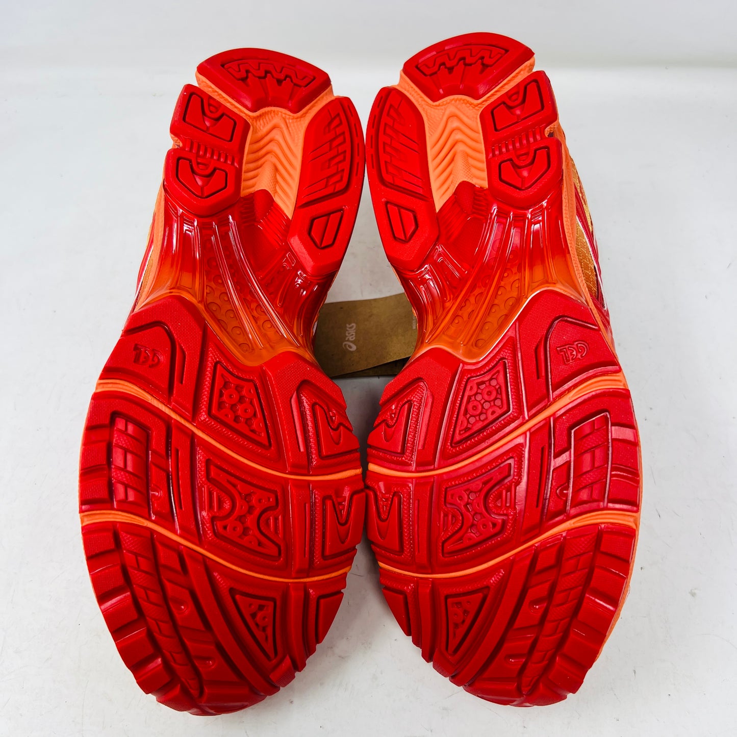 ASICS Gel-Nimbus 10.1 Kith Marvel vs. Capcom Iron Man vs. Mega Man Sealed Box (Comic Included)