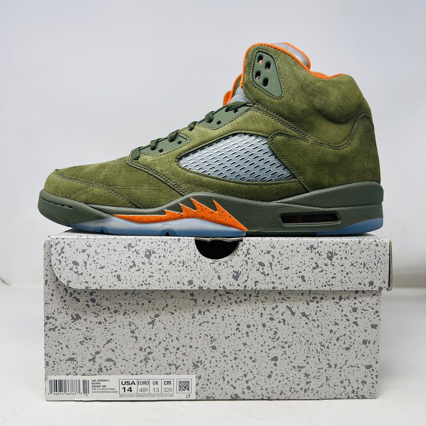 Jordan 5 Retro Olive