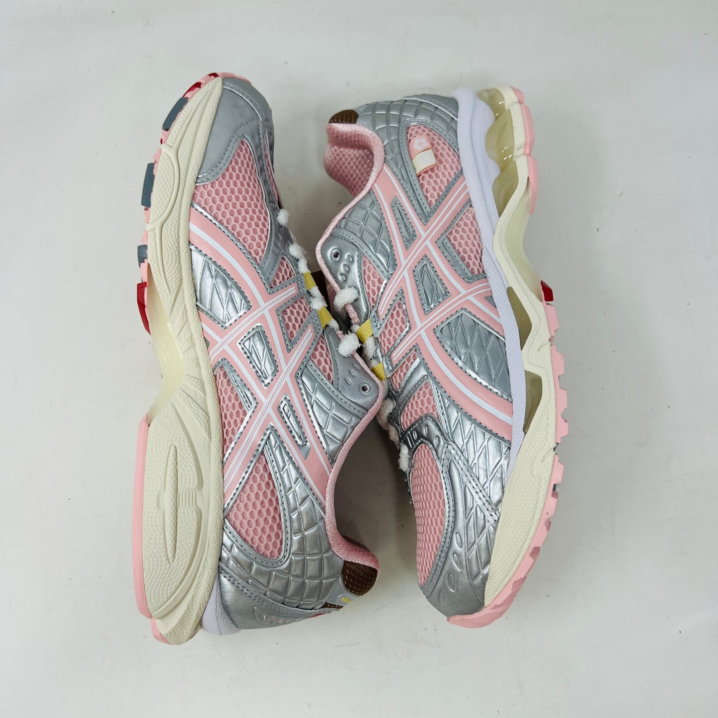 ASICS Gel-Nimbus 10.1 Vandy The Pink x atmos Banana Split Strawberry