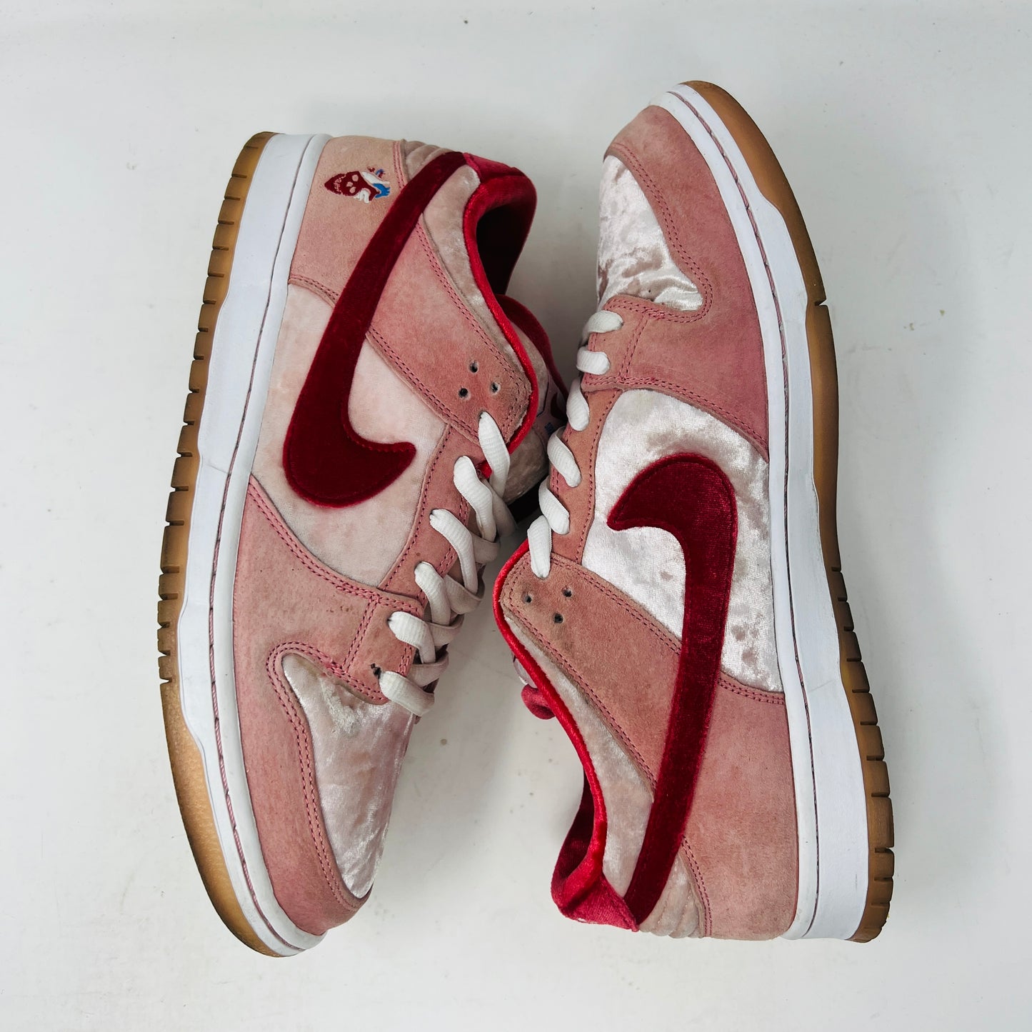 Nike SB Dunk Low StrangeLove Skateboards