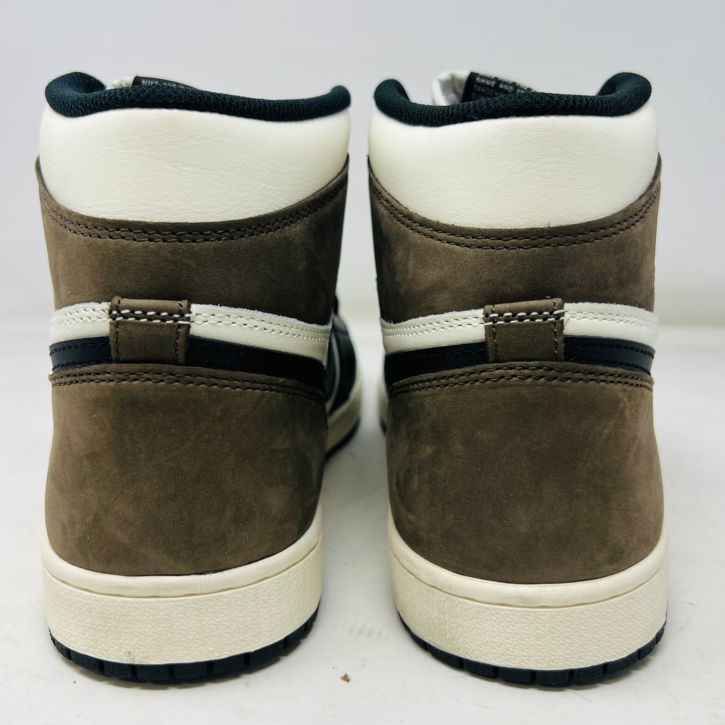 Jordan 1 Retro High Dark Mocha