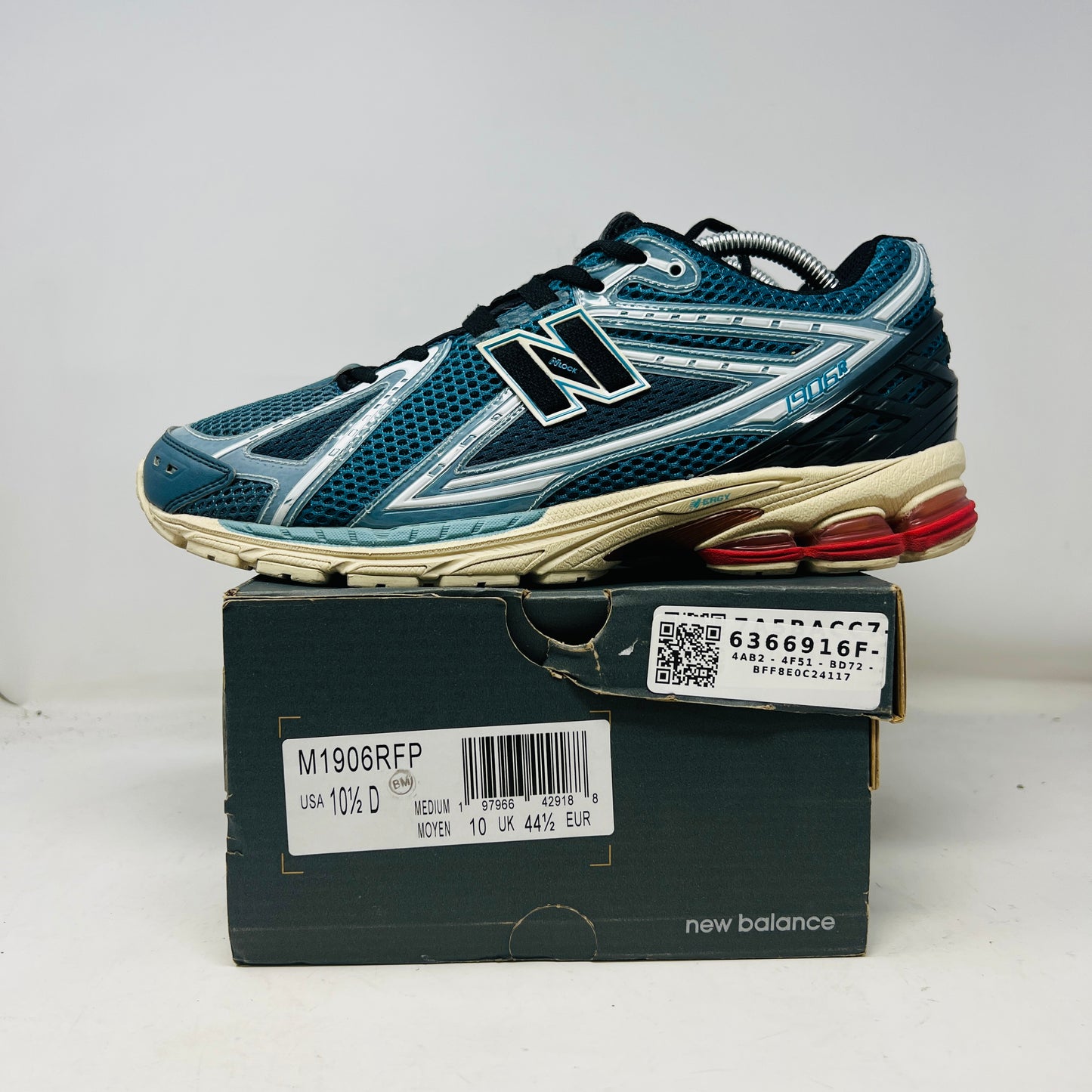 New Balance 1906R Footpatrol X-Ray
