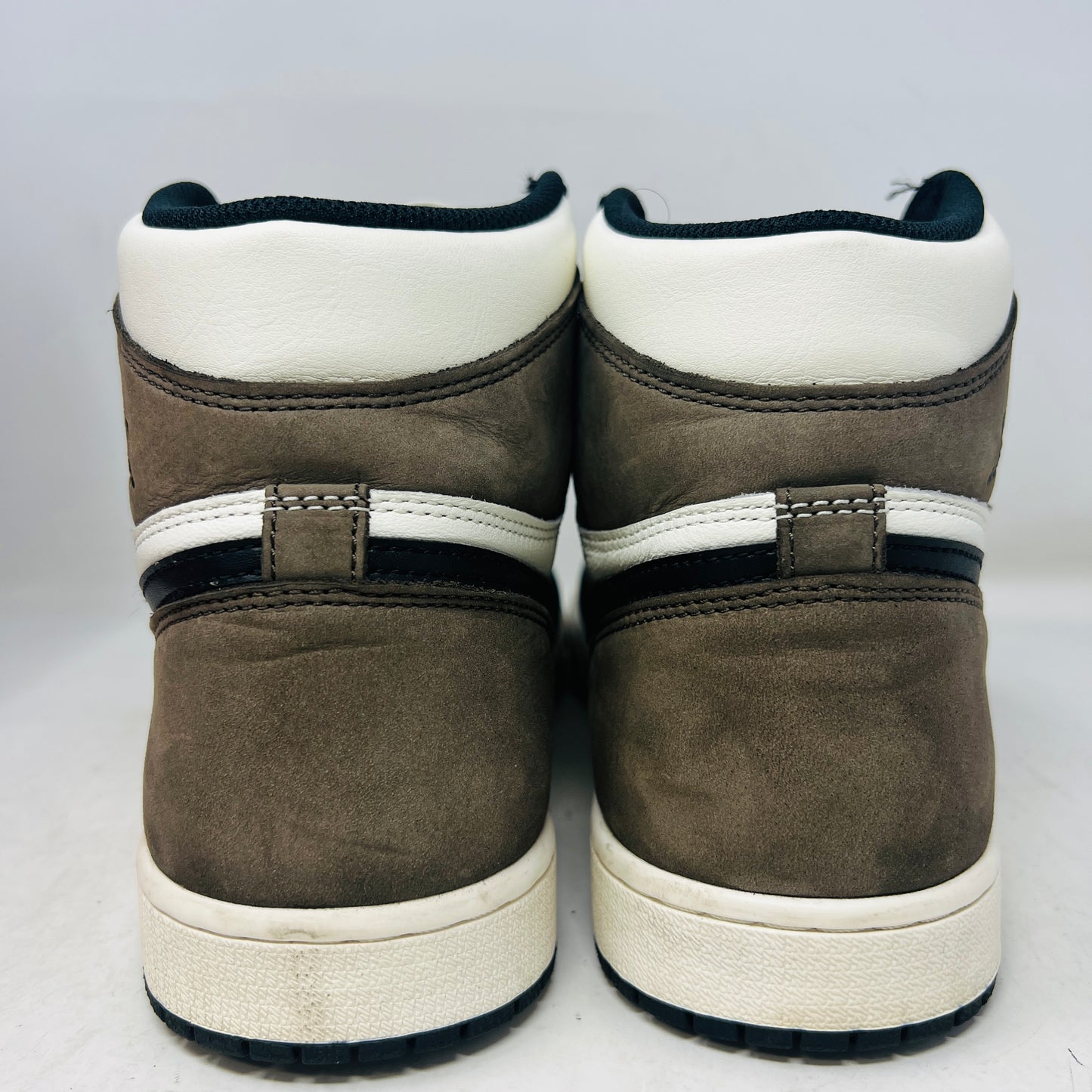 Jordan 1 Retro High Dark Mocha