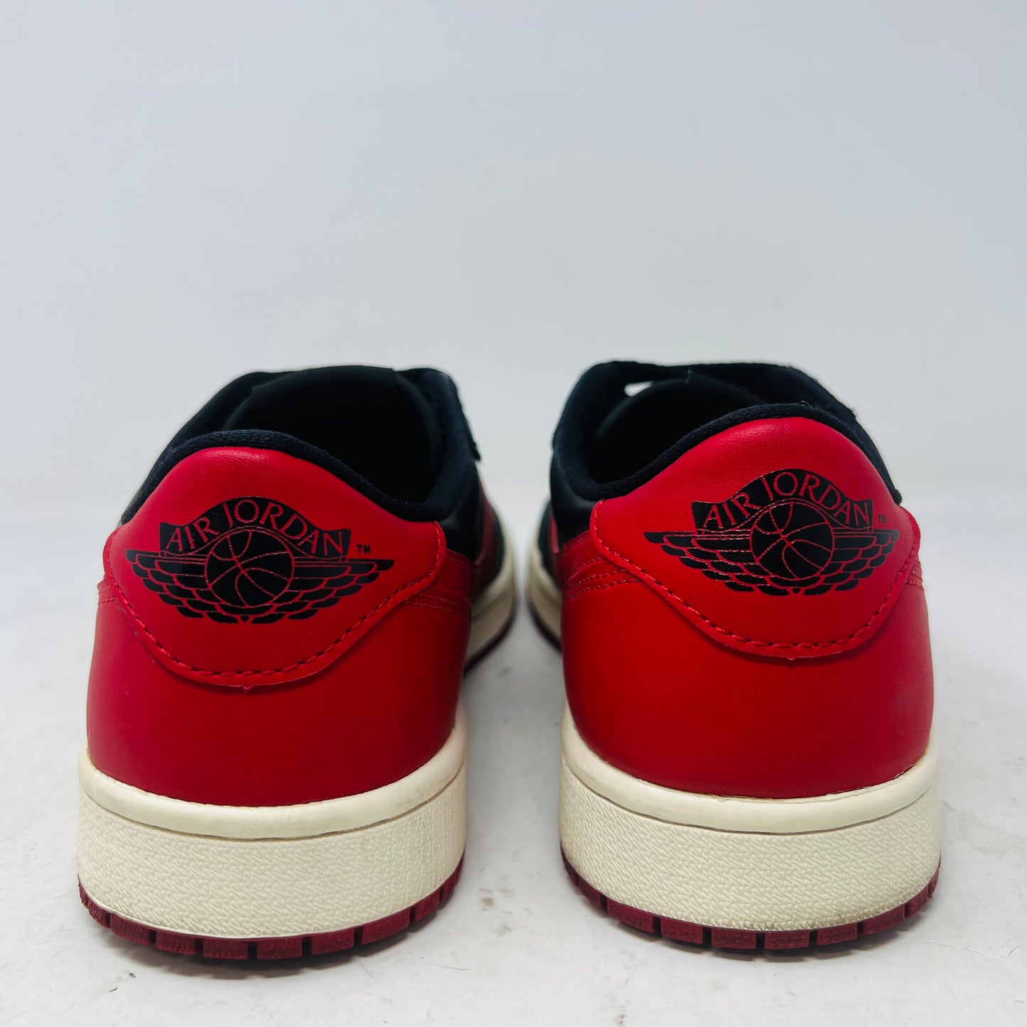 Jordan 1 Retro Low Bred (2015)