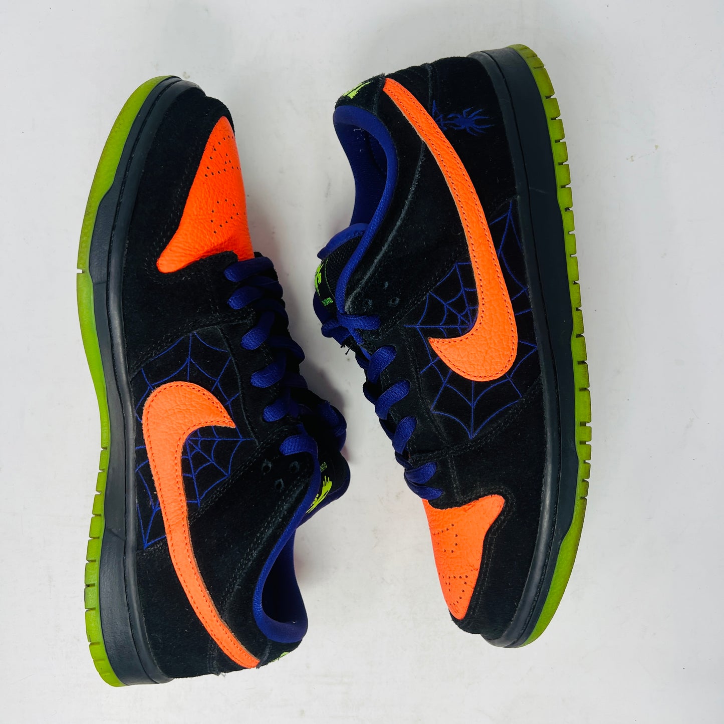 Nike SB Dunk Low Night of Mischief Halloween