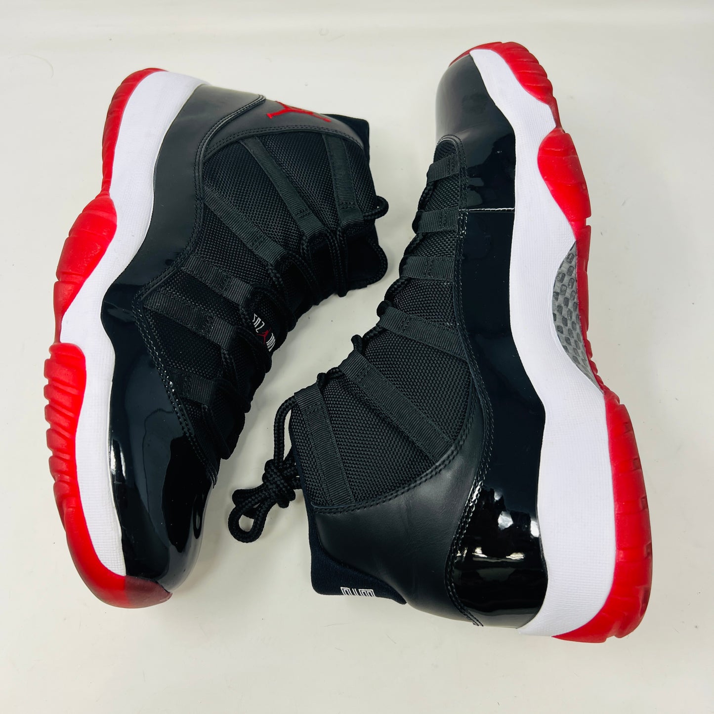 Jordan 11 Retro Playoffs (2012)