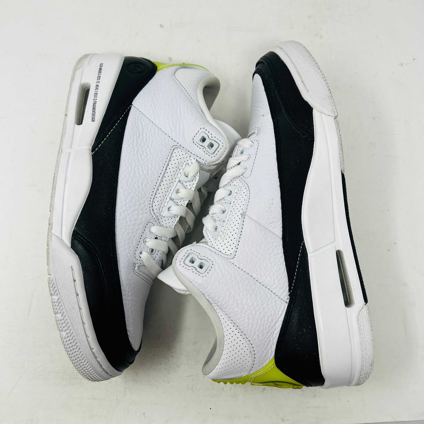 Jordan 3 Retro Fragment