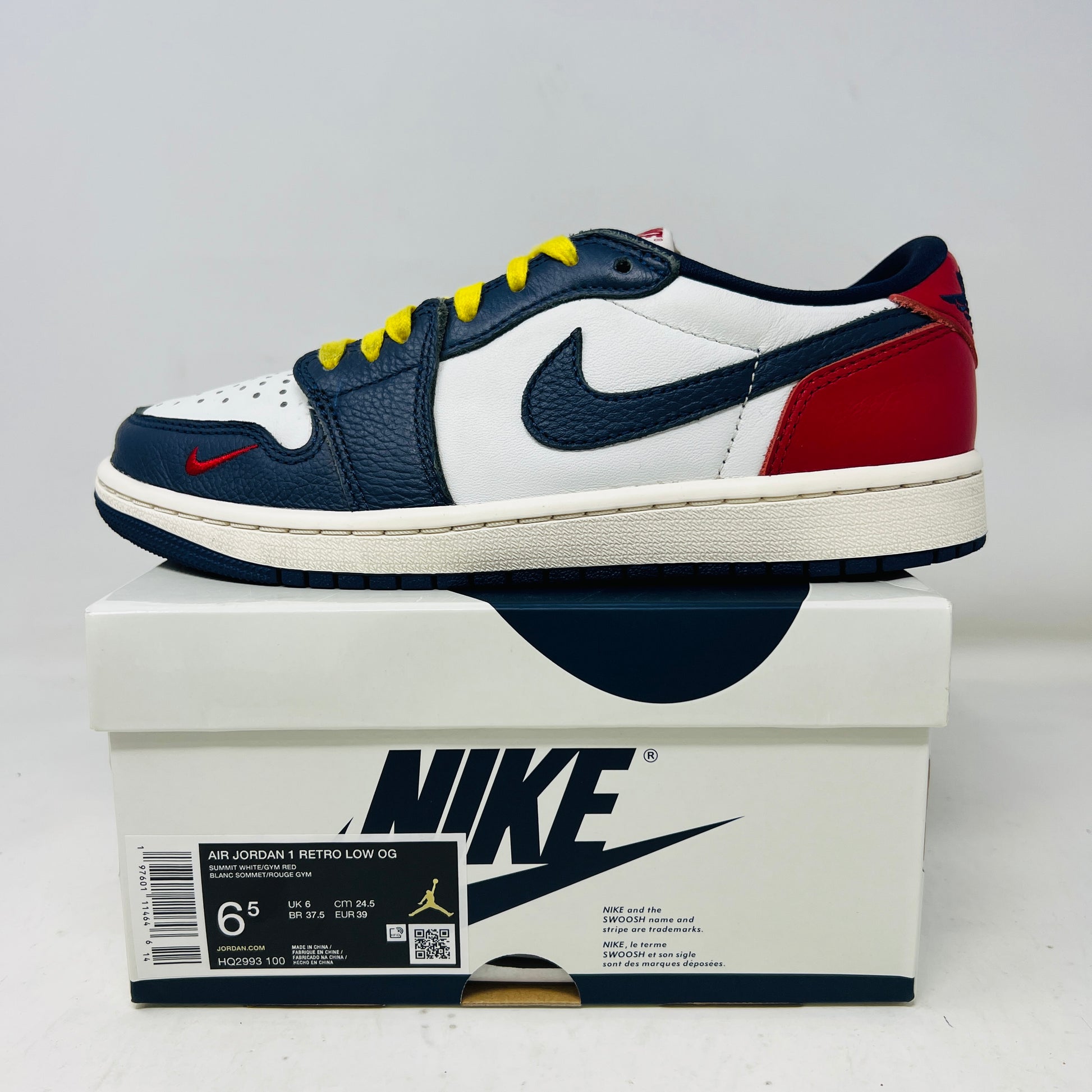 Jordan Retro Low OG Howard University โ Holy Ground