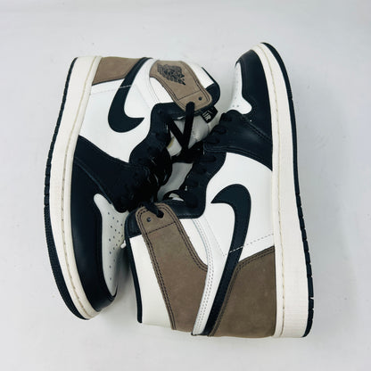 Jordan 1 Retro High Dark Mocha