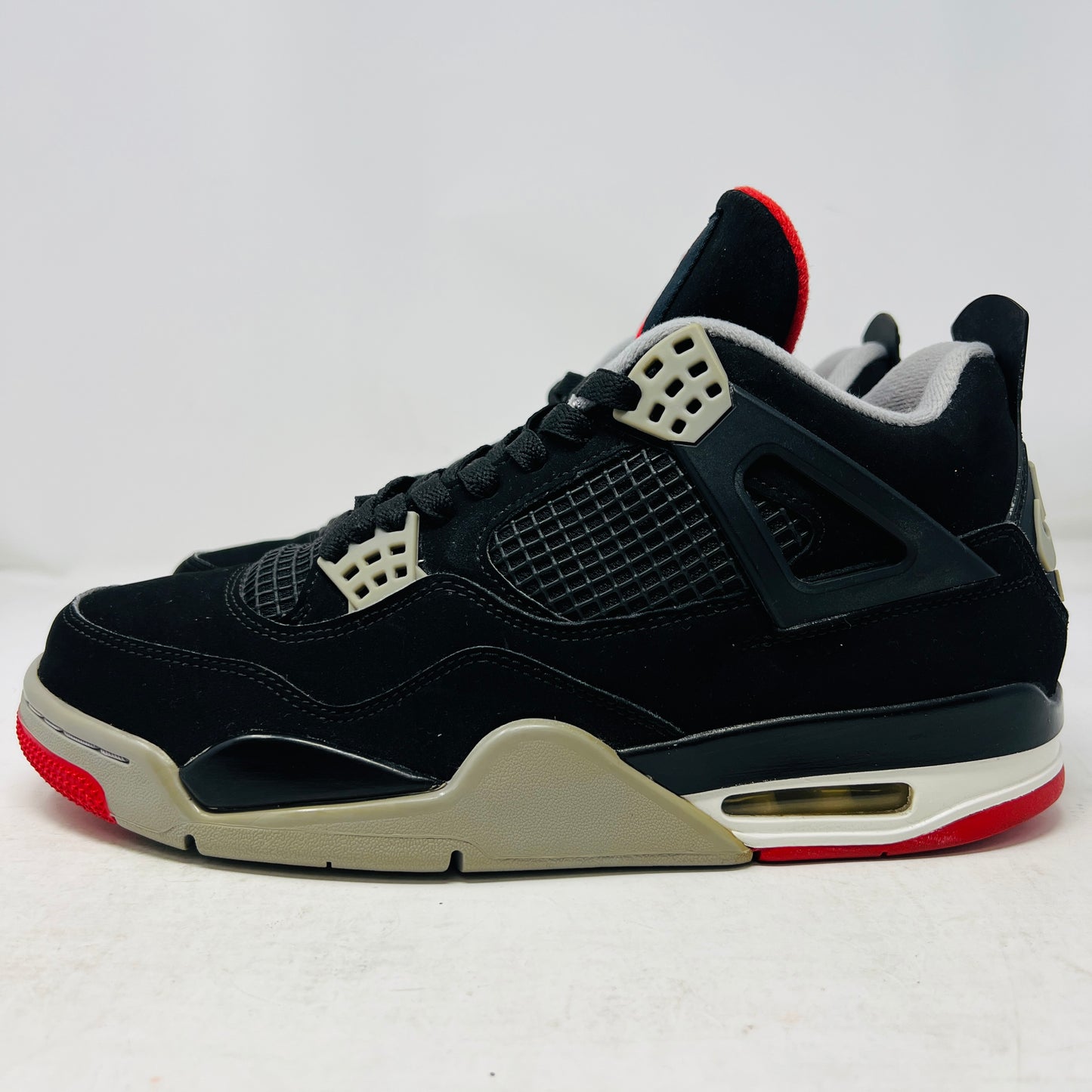 Jordan 4 Retro Bred (2019)