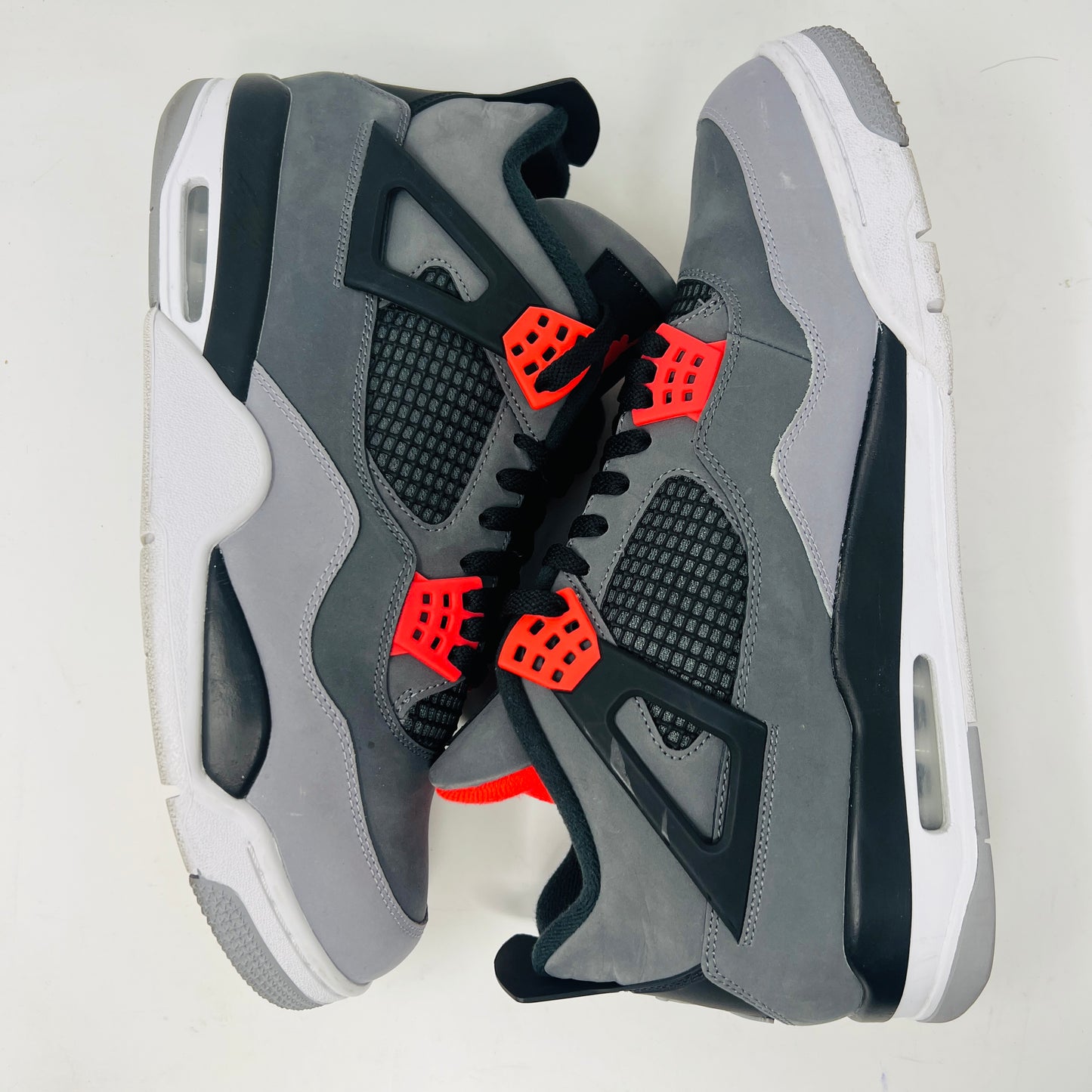 Jordan 4 Retro Infrared