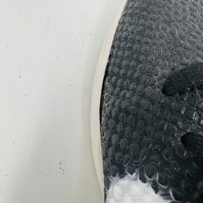 Freinds And Family Nike SB Eric Koston Kobe (SAMPLE)