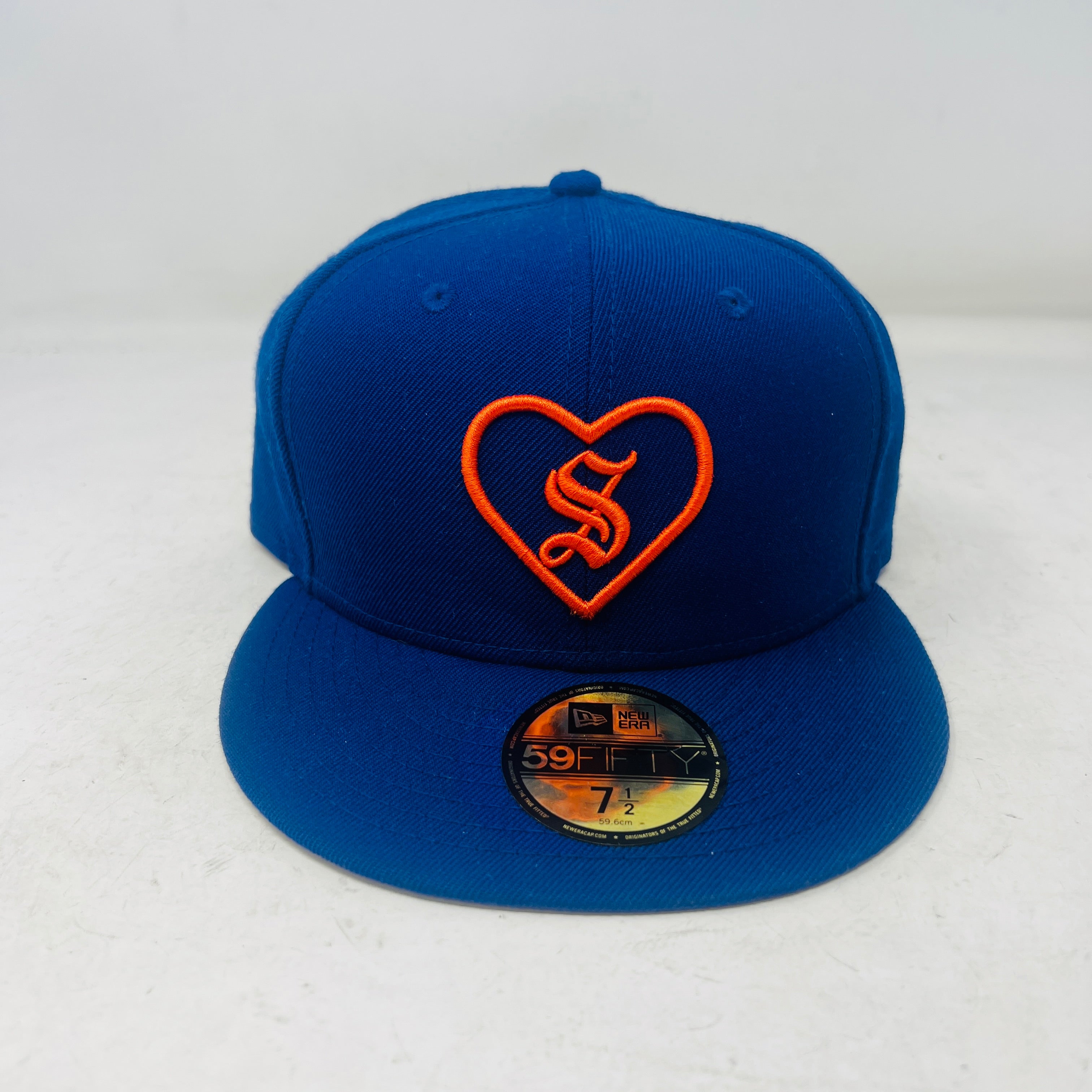 帽子 Supreme Heart New Era 2017 New Era Blue Supreme Heart Fitted Hat (2017) – Holy Ground