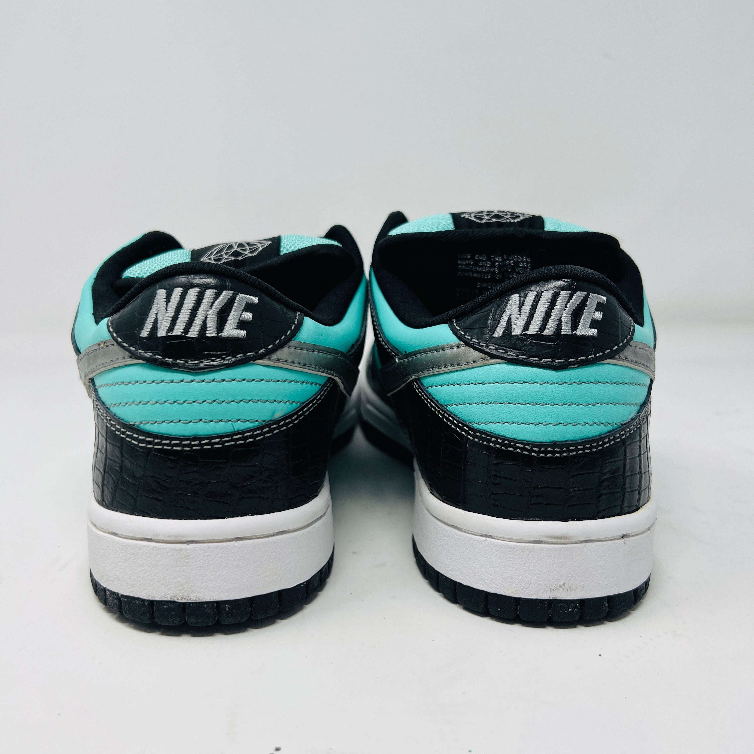 Nike SB Dunk Low Diamond Supply Co. – Holy Ground