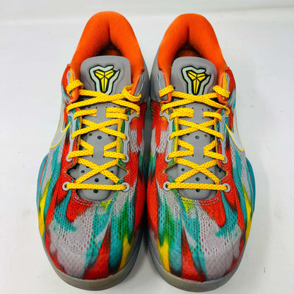 The Nike Kobe 8 Protro Venice Beach (2024) sneakers, featuring vibrant red, blue, yellow, and green brushstroke patterns with clean uppers and yellow laces paired with an orange lining, boast excellent condition at 8.5/10. A distinct logo adorns the gray tongue as they lay side by side on a white background.