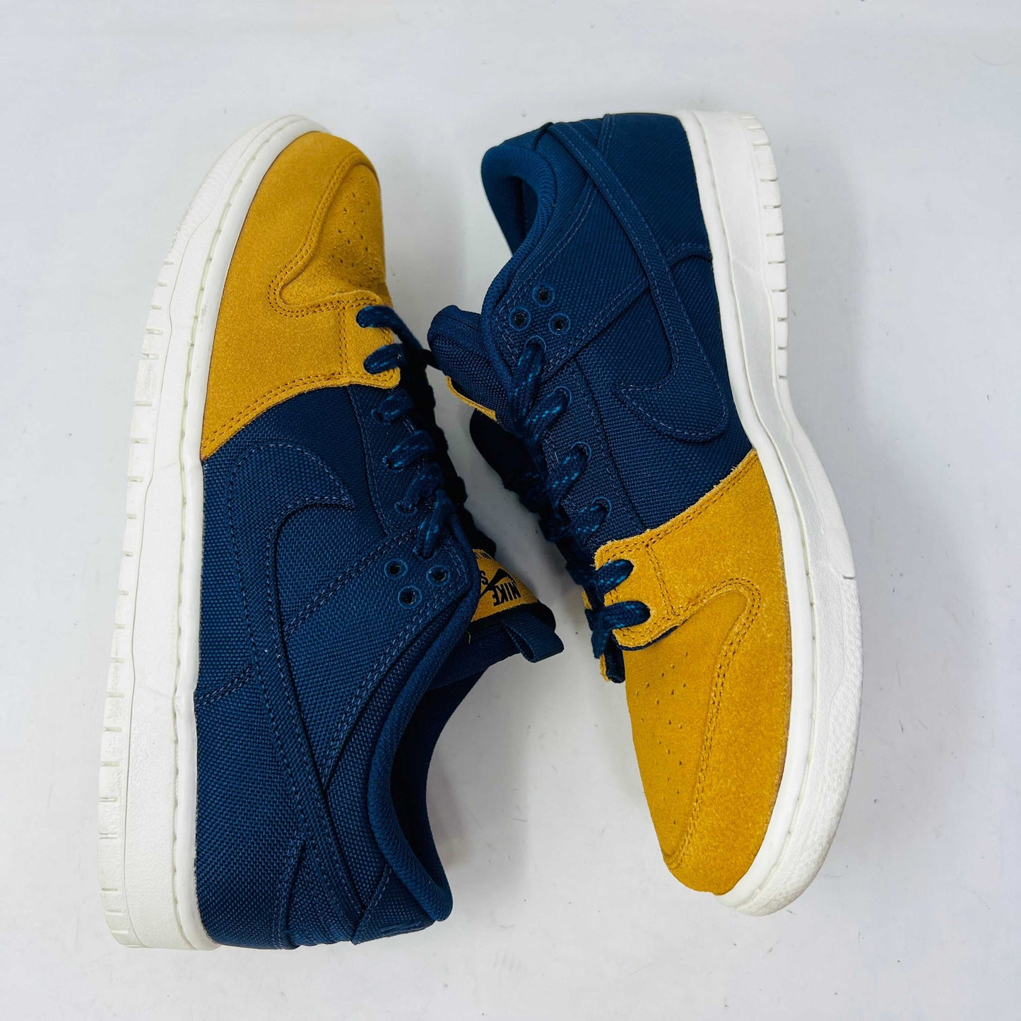 Nike SB Dunk Low Pro PRM 90s Backpack