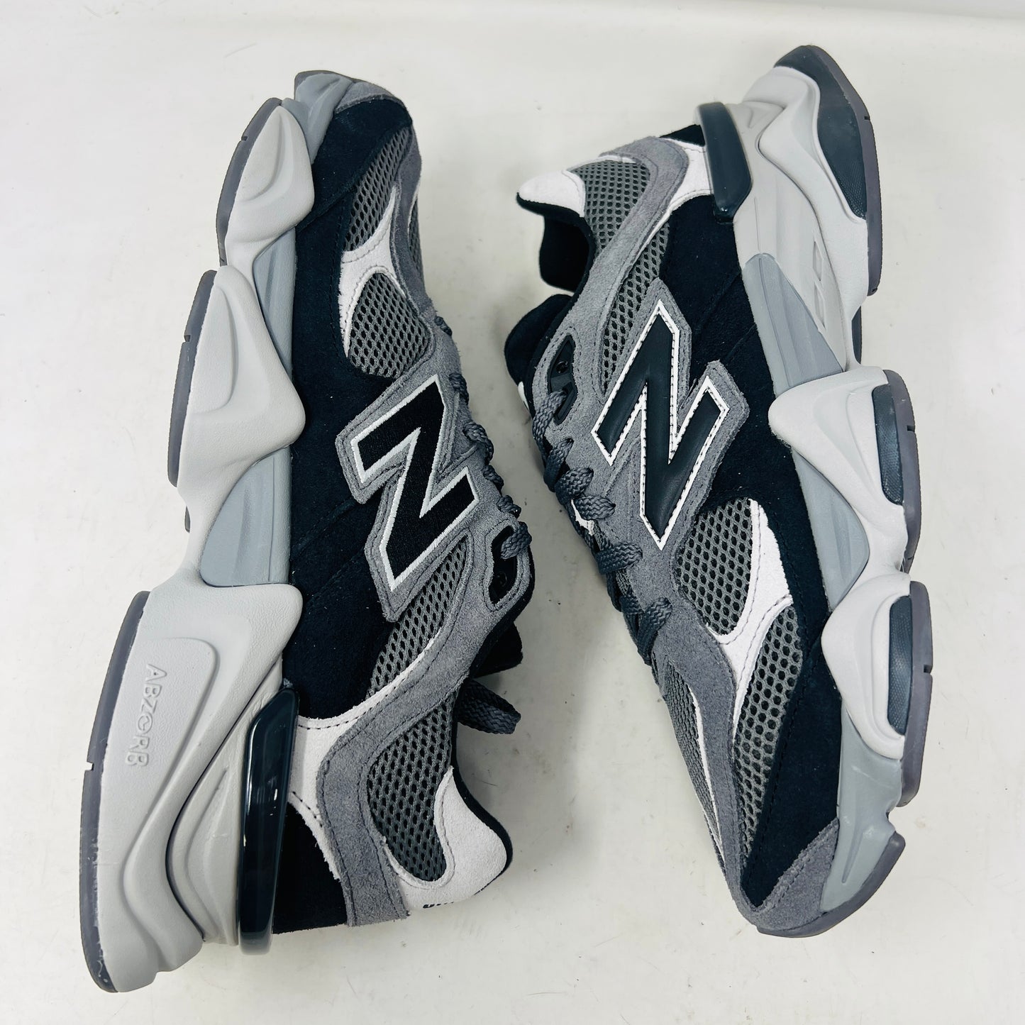 New Balance 9060 Black Castlerock