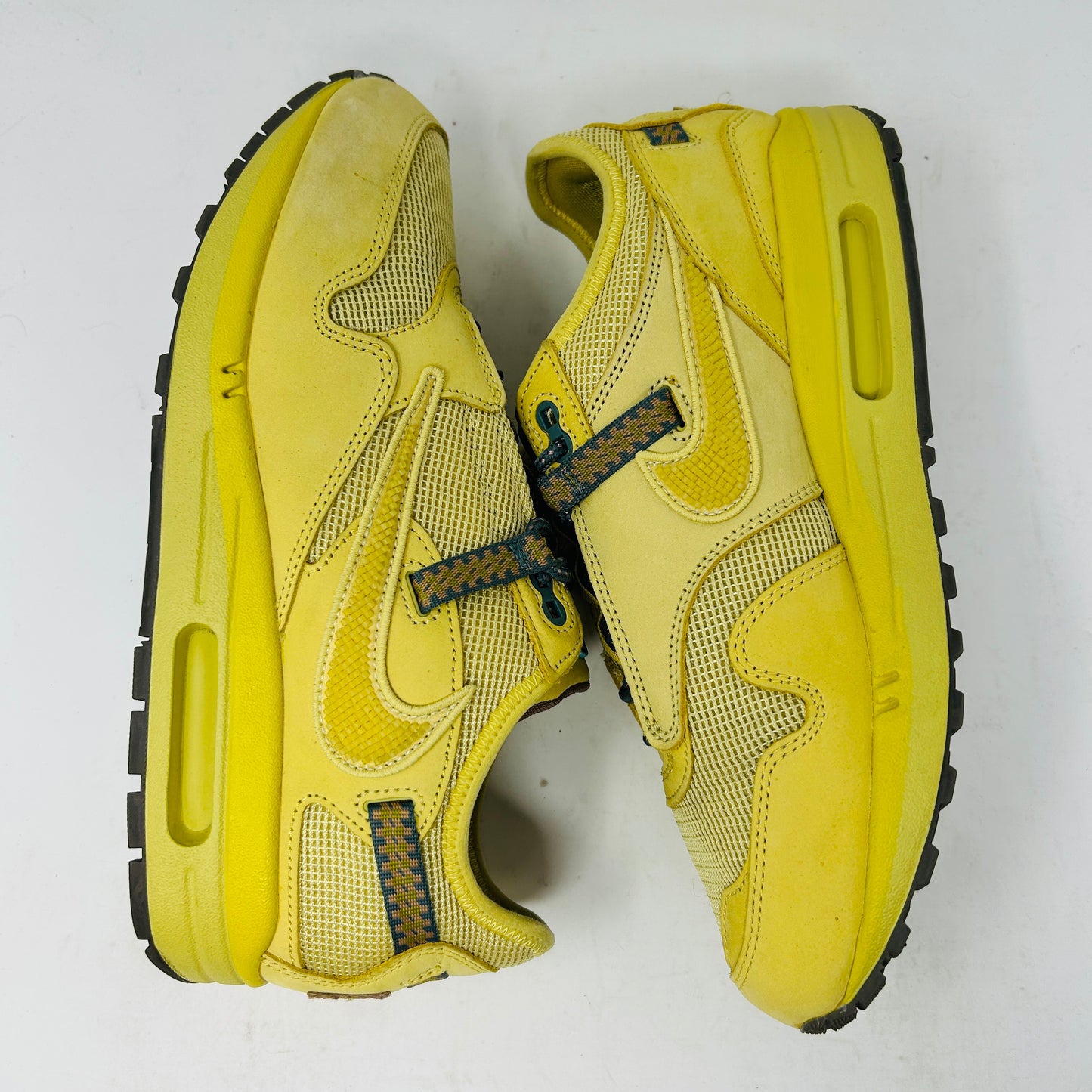 Nike Air Max 1 Travis Scott Cactus Jack Saturn Gold